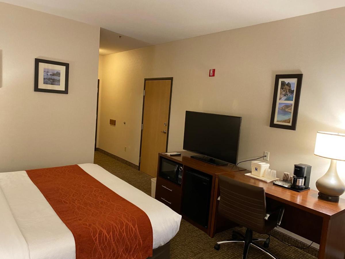 Comfort Inn Marina On The Monterey Bay Esterno foto