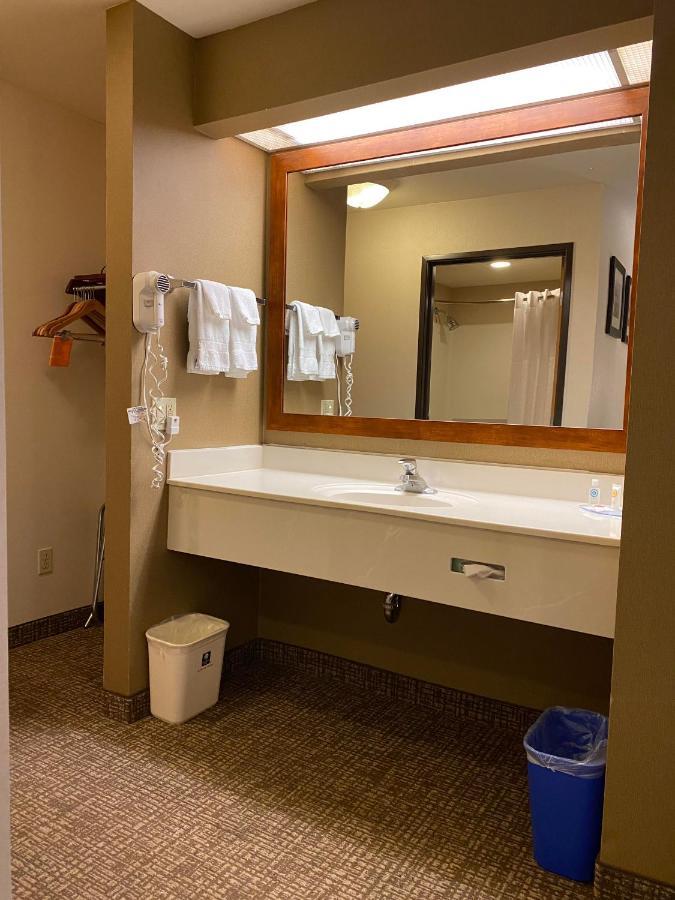 Comfort Inn Marina On The Monterey Bay Esterno foto