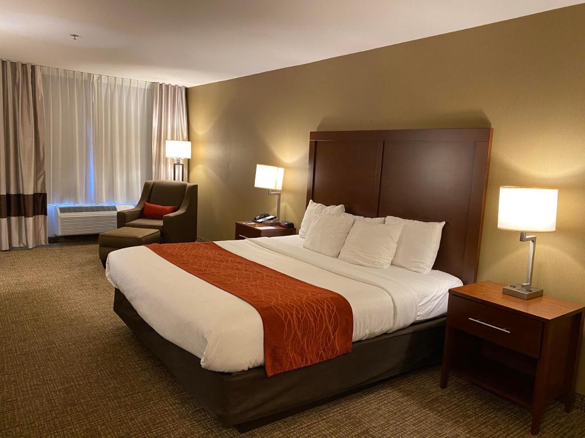 Comfort Inn Marina On The Monterey Bay Esterno foto