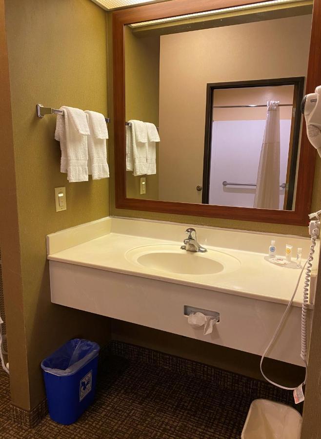Comfort Inn Marina On The Monterey Bay Esterno foto